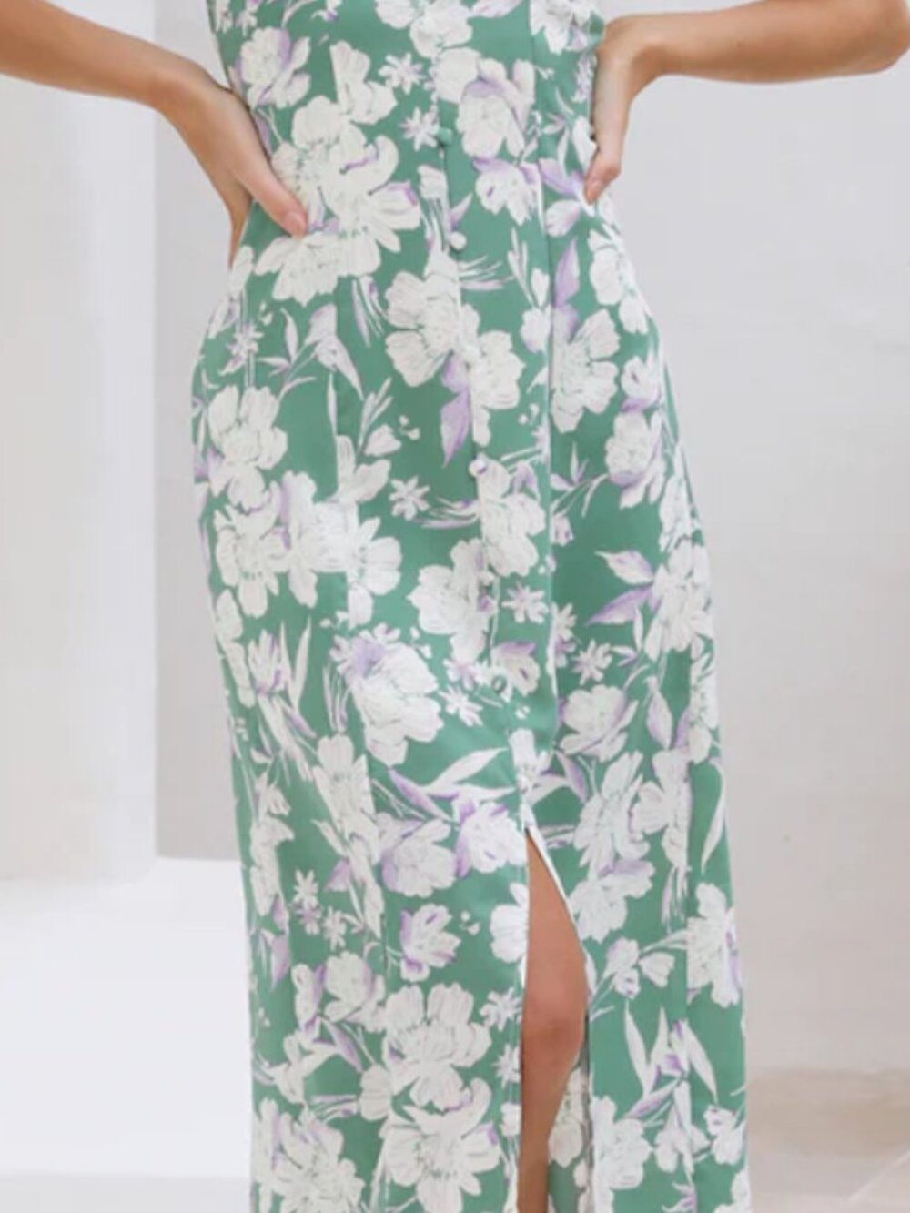 Fortunate One Slip Floral Maxi Dress Small